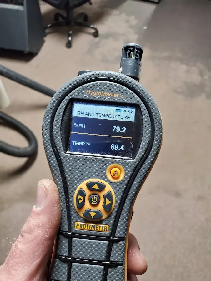 Moisture meter humidity assessment for Mold Remediation & Removal in Western Springs